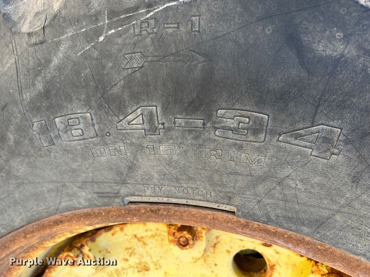 image for item KG9829 John Deere 4020  tractor