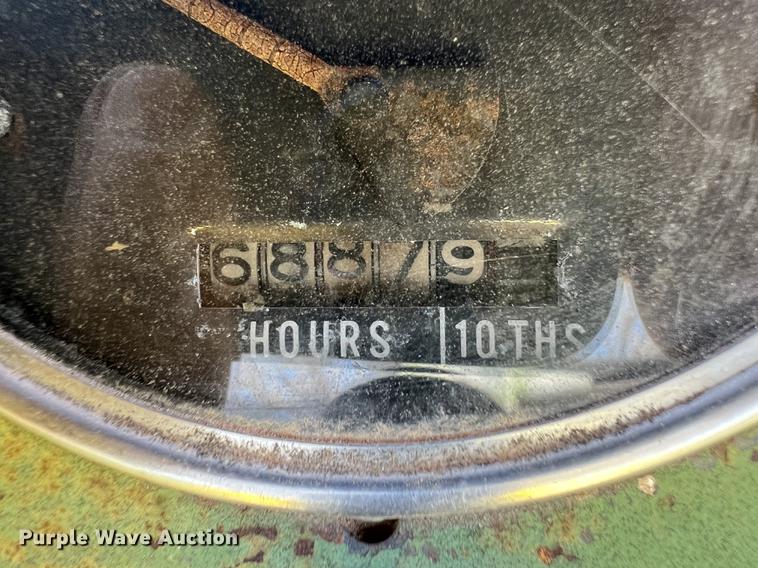 image for item KG9830 John Deere 4010  tractor