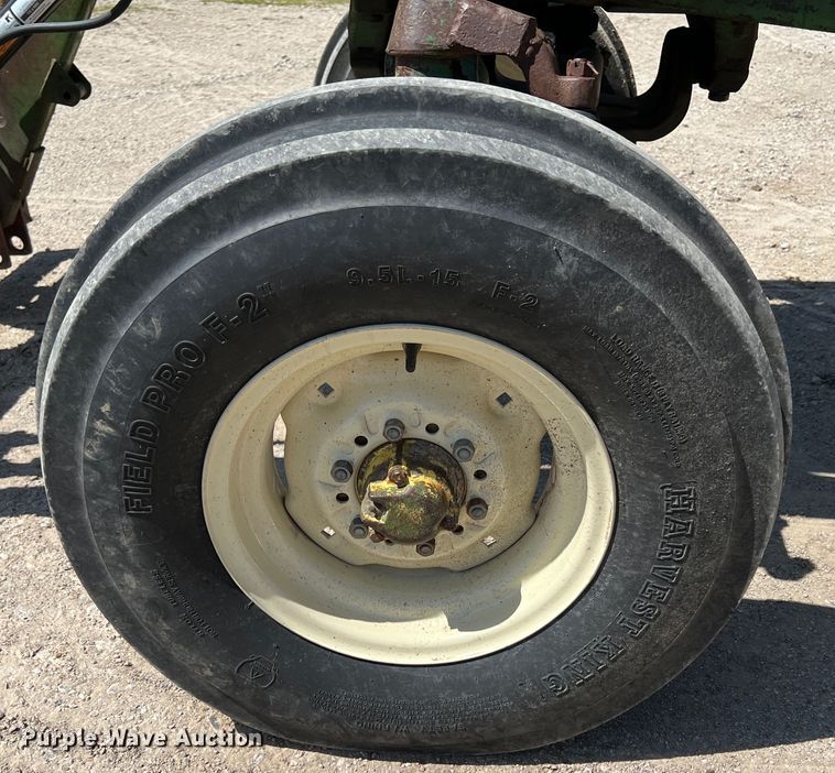 image for item KG9830 John Deere 4010  tractor