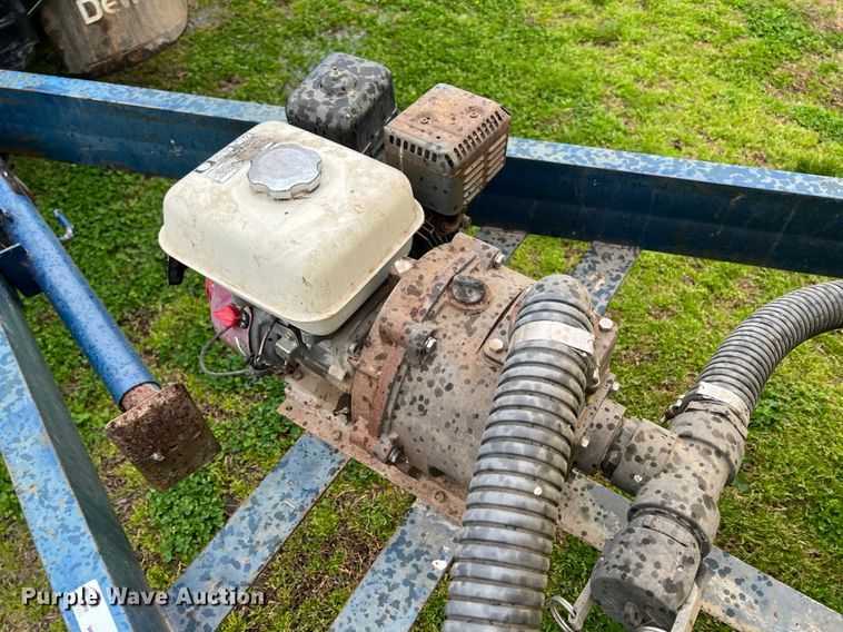 image for item KG9861 Duo Lift  nurse tank trailer