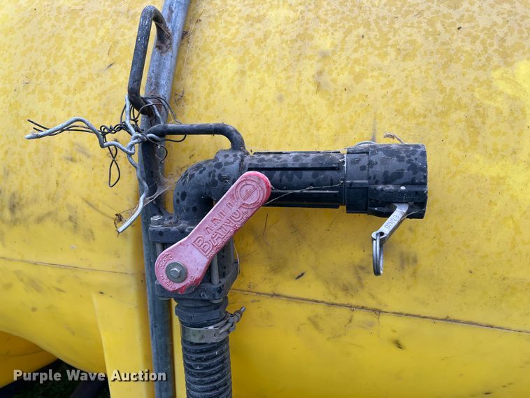 image for item KG9861 Duo Lift  nurse tank trailer