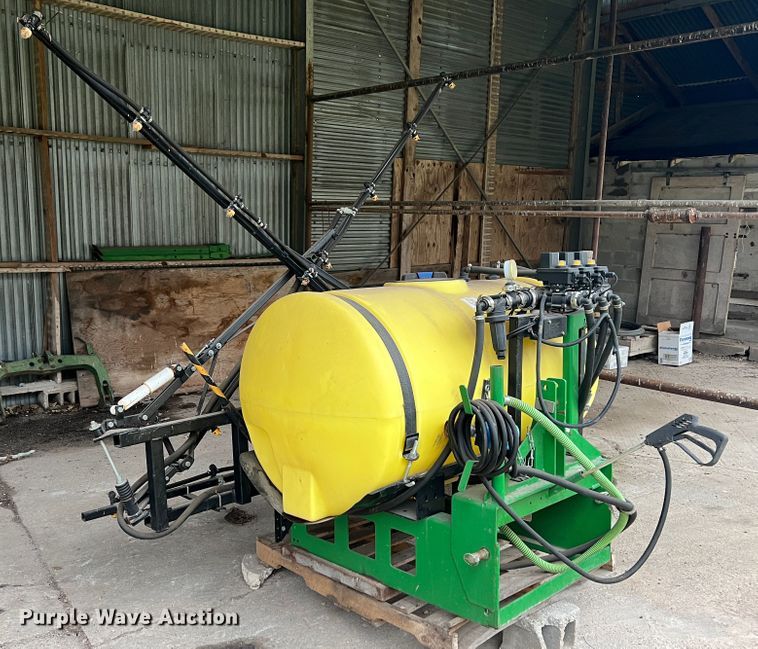 image for item KG9862 John Deere  sprayer