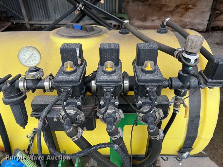 image for item KG9862 John Deere  sprayer