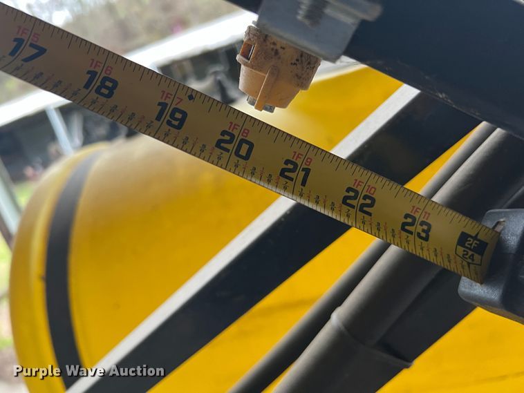 image for item KG9862 John Deere  sprayer