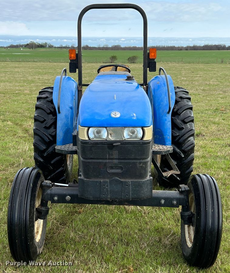 image for item KG9873 2007 New Holland TT60A  MFWD tractor