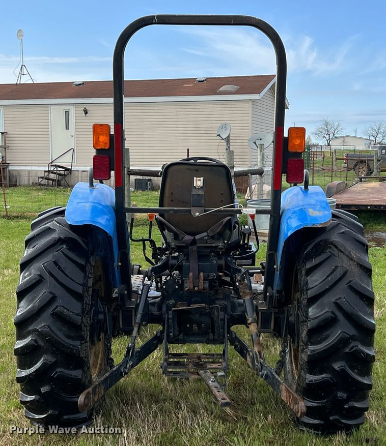 image for item KG9873 2007 New Holland TT60A  MFWD tractor
