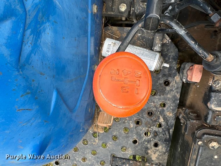 image for item KG9873 2007 New Holland TT60A  MFWD tractor