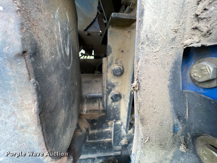 image for item KG9873 2007 New Holland TT60A  MFWD tractor