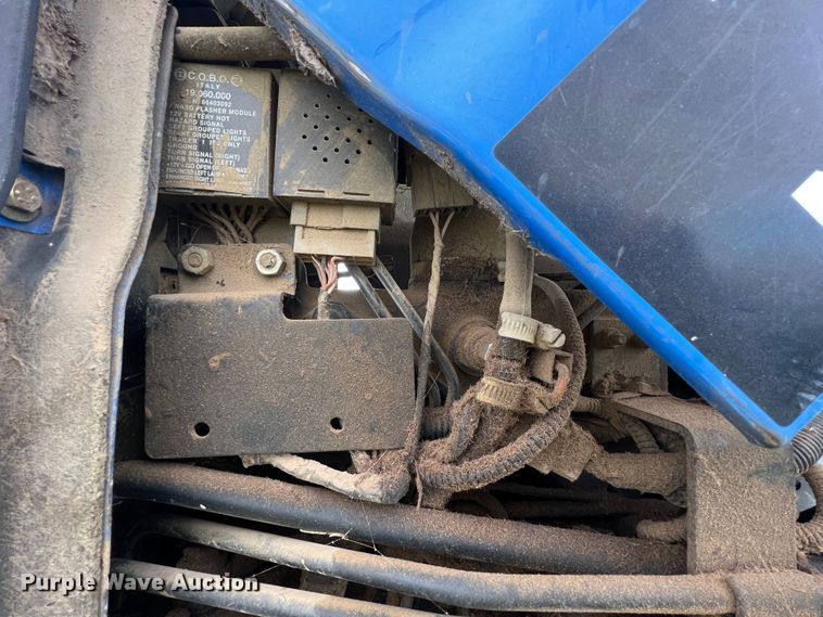 image for item KG9873 2007 New Holland TT60A  MFWD tractor