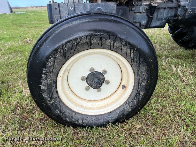 image for item KG9873 2007 New Holland TT60A  MFWD tractor