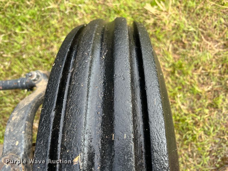 image for item KG9873 2007 New Holland TT60A  MFWD tractor