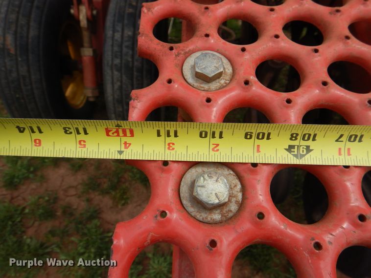 image for item KP9196 2006 Sunflower 9433  grain drill