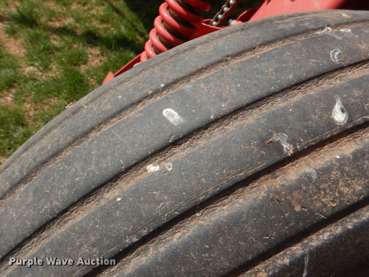 image for item KP9196 2006 Sunflower 9433  grain drill