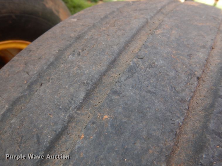 image for item KP9196 2006 Sunflower 9433  grain drill