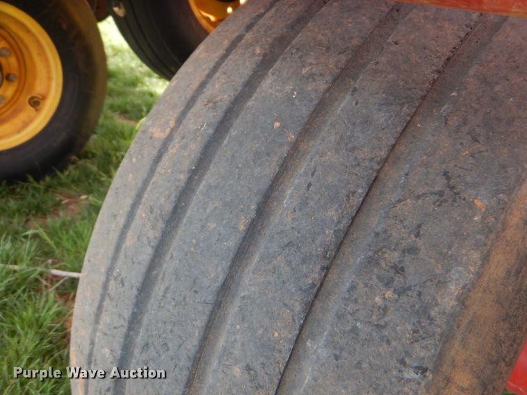 image for item KP9196 2006 Sunflower 9433  grain drill