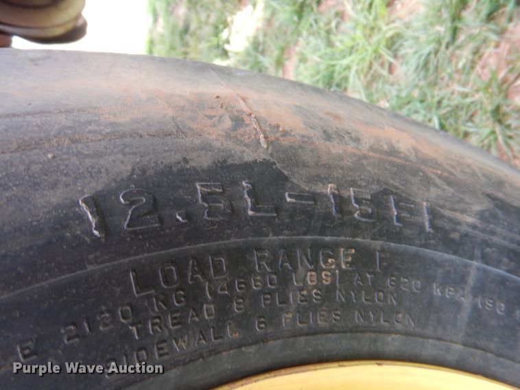 image for item KP9196 2006 Sunflower 9433  grain drill