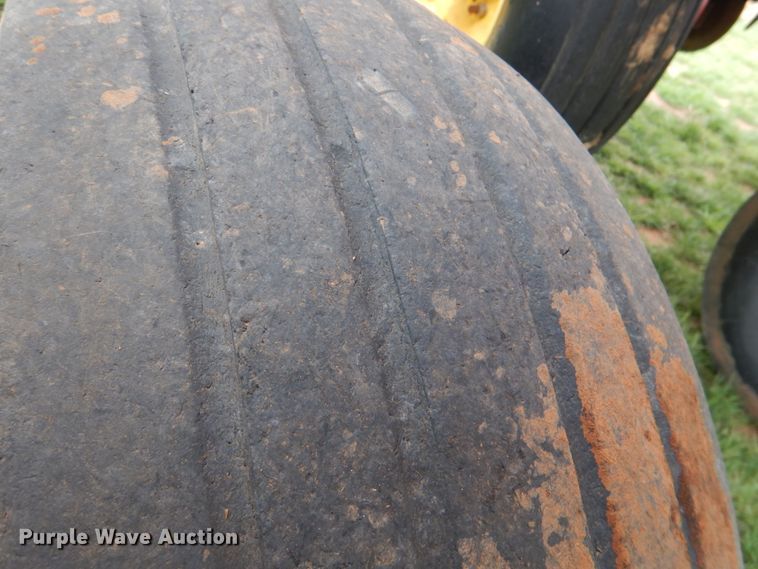 image for item KP9196 2006 Sunflower 9433  grain drill