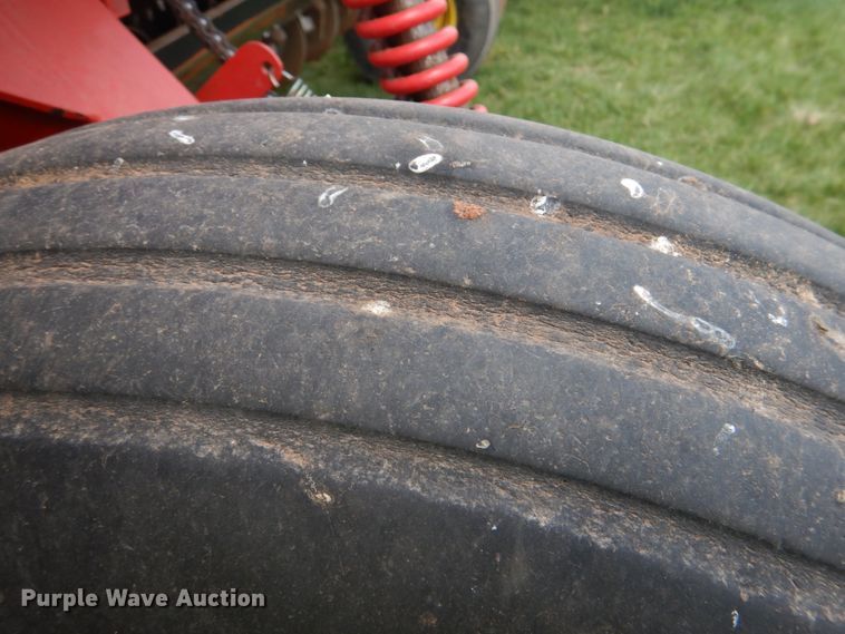 image for item KP9196 2006 Sunflower 9433  grain drill