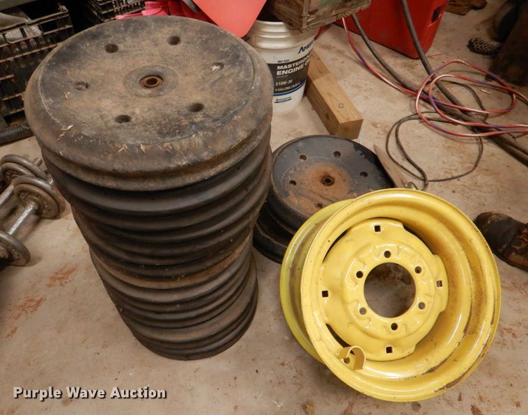 image for item KP9196 2006 Sunflower 9433  grain drill