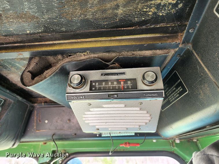 image for item KT9783 John Deere 4400  combine