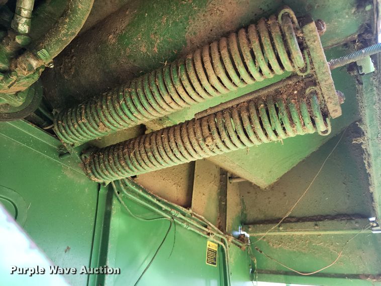 image for item KT9783 John Deere 4400  combine