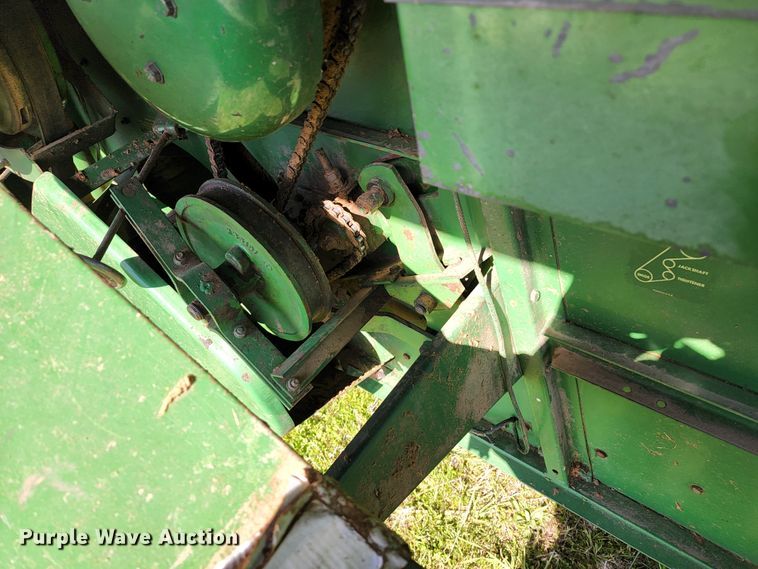 image for item KT9783 John Deere 4400  combine