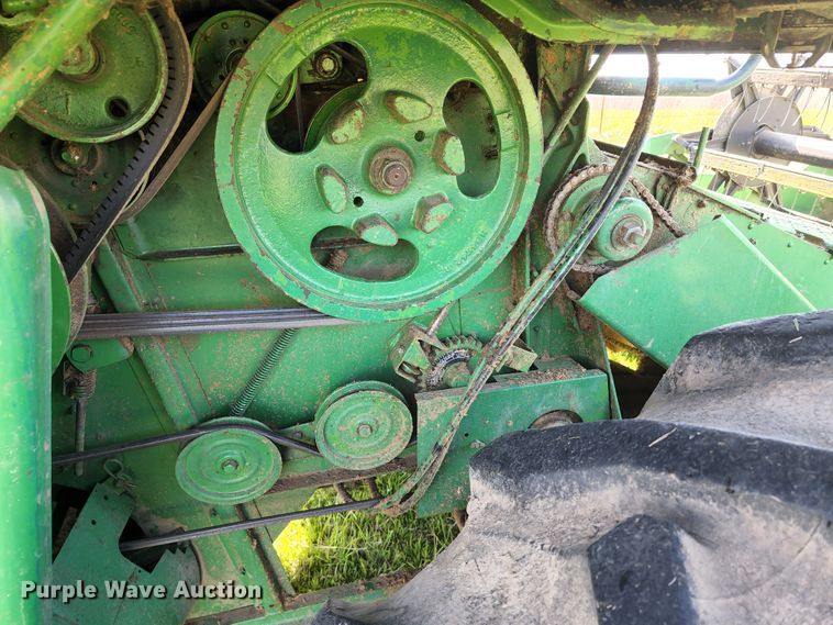 image for item KT9783 John Deere 4400  combine