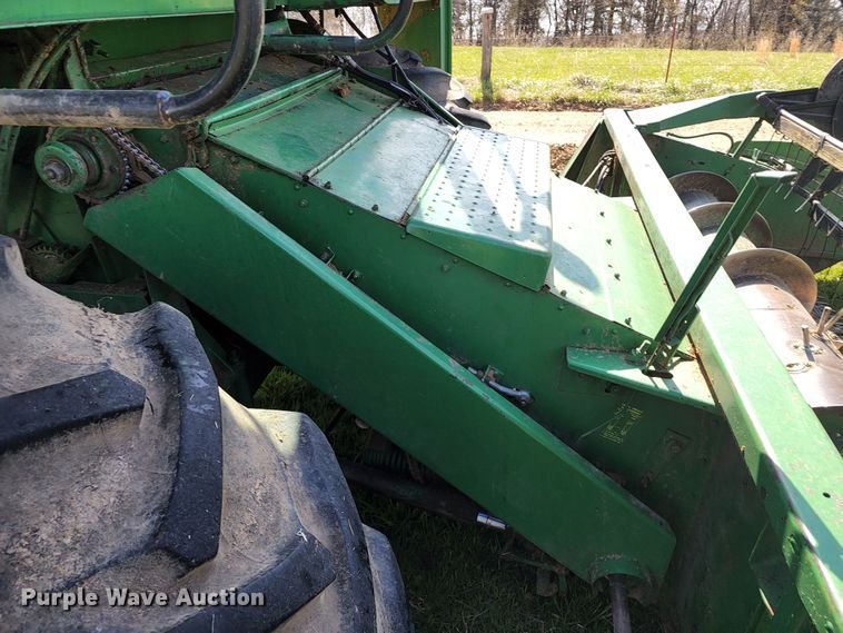 image for item KT9783 John Deere 4400  combine