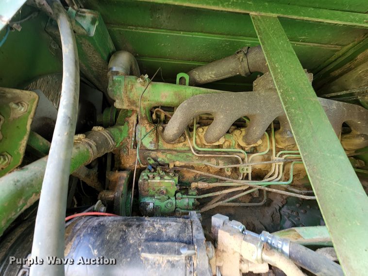 image for item KT9783 John Deere 4400  combine