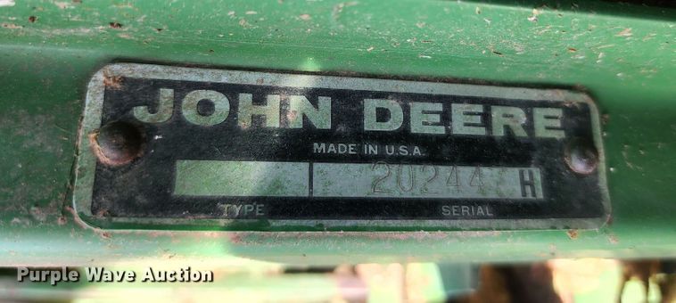 image for item KT9783 John Deere 4400  combine