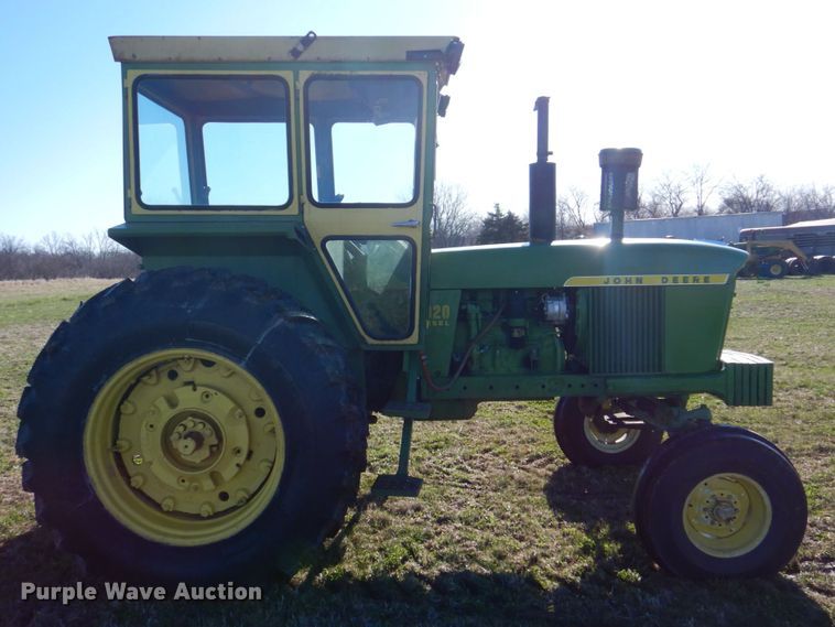 image for item MF9003 1968 John Deere 4020  tractor