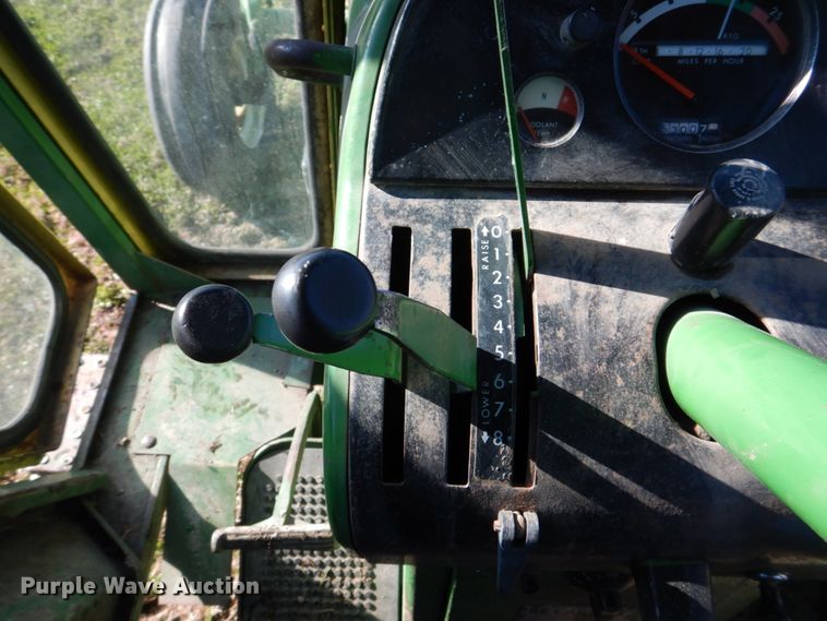 image for item MF9003 1968 John Deere 4020  tractor