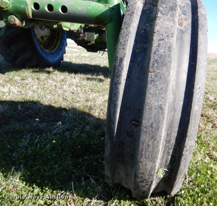 image for item MF9003 1968 John Deere 4020  tractor