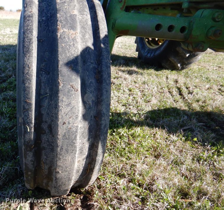 image for item MF9003 1968 John Deere 4020  tractor