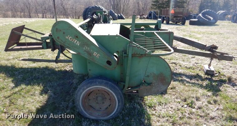 image for item MF9004 John Deere 14T  small square baler