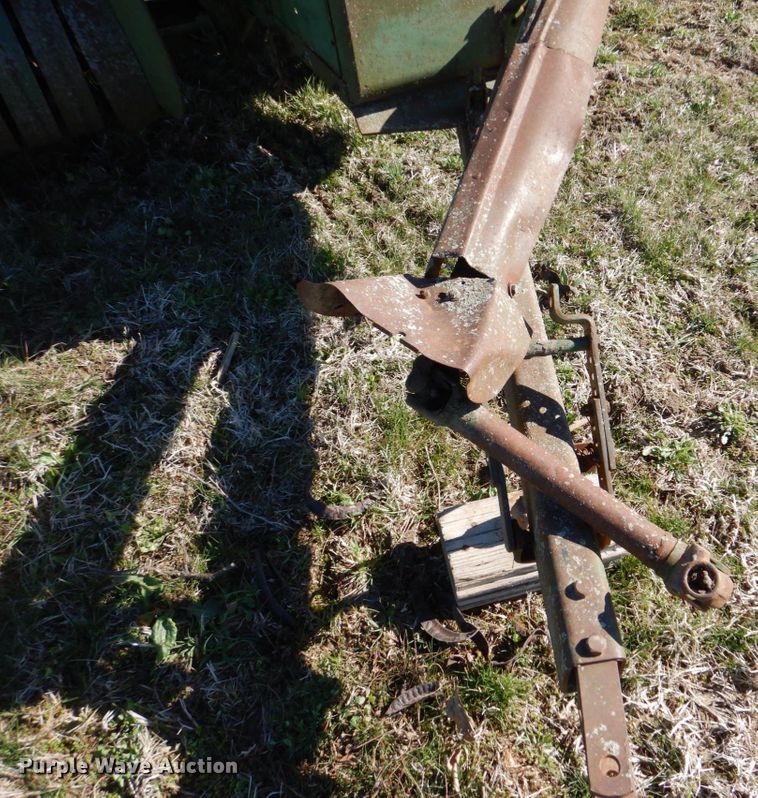 image for item MF9004 John Deere 14T  small square baler