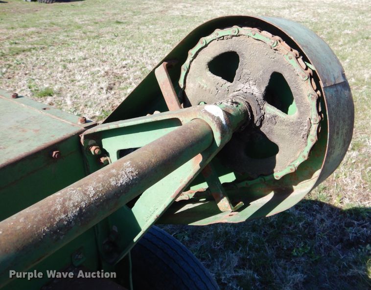 image for item MF9004 John Deere 14T  small square baler