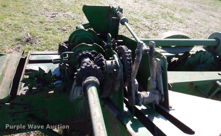 image for item MF9004 John Deere 14T  small square baler