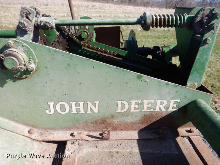 image for item MF9004 John Deere 14T  small square baler