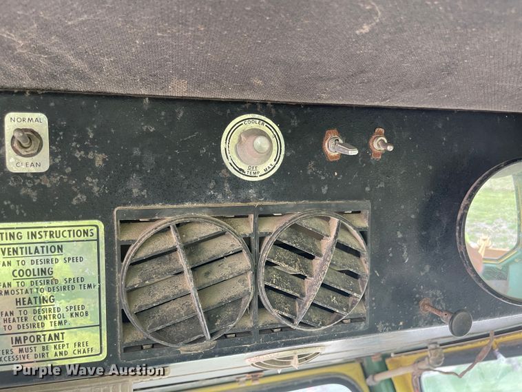 image for item MJ9605 John Deere 4020  tractor