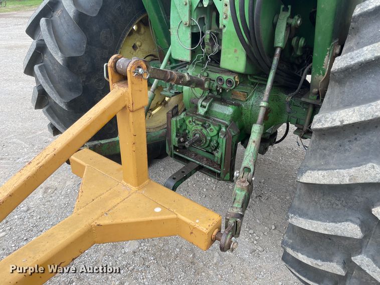 image for item MJ9605 John Deere 4020  tractor