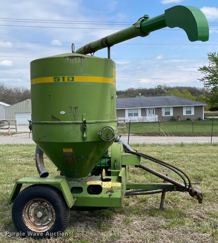 image for item MJ9647 Walinga 510  grain vacuum