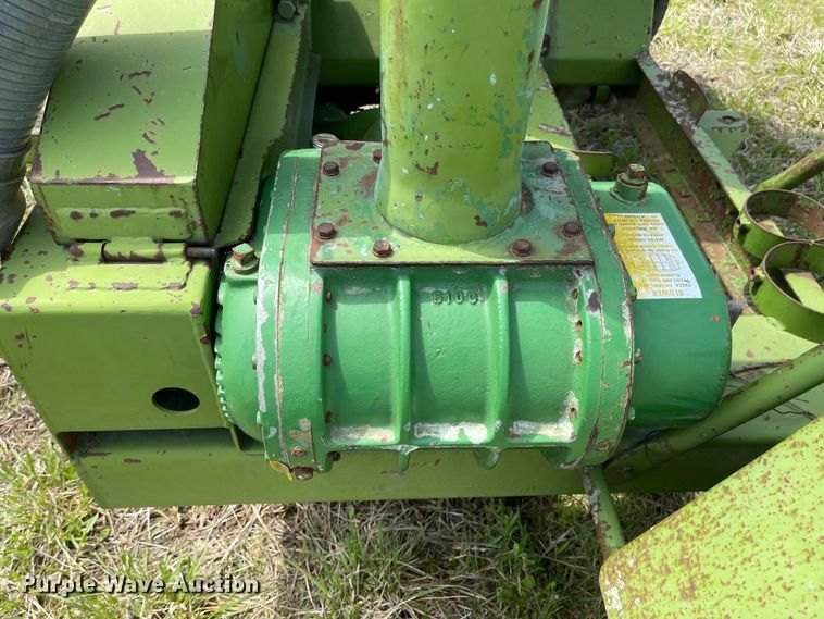 image for item MJ9647 Walinga 510  grain vacuum