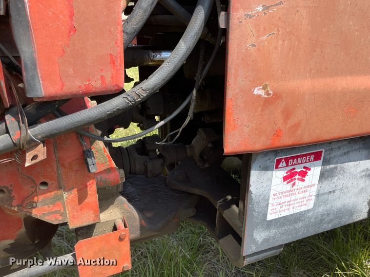 image for item MJ9648 1979 International 3388  4WD tractor