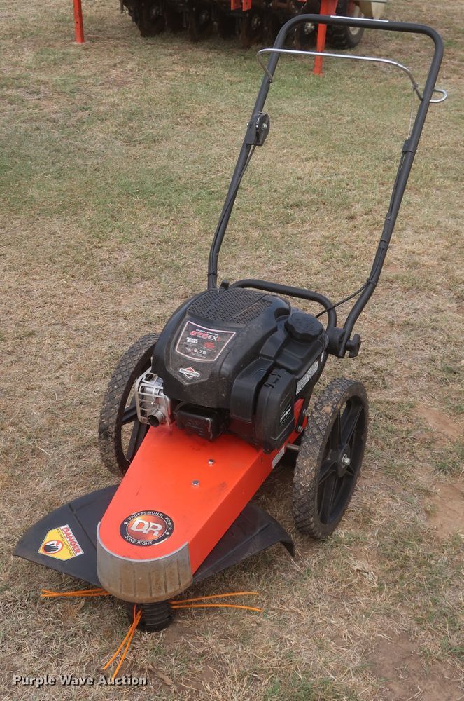 DR string trimmer in Ardmore, OK Item JR9487 sold Purple Wave