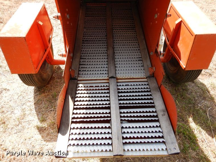 image for item JR9495 Kincaid  plot threshing machine