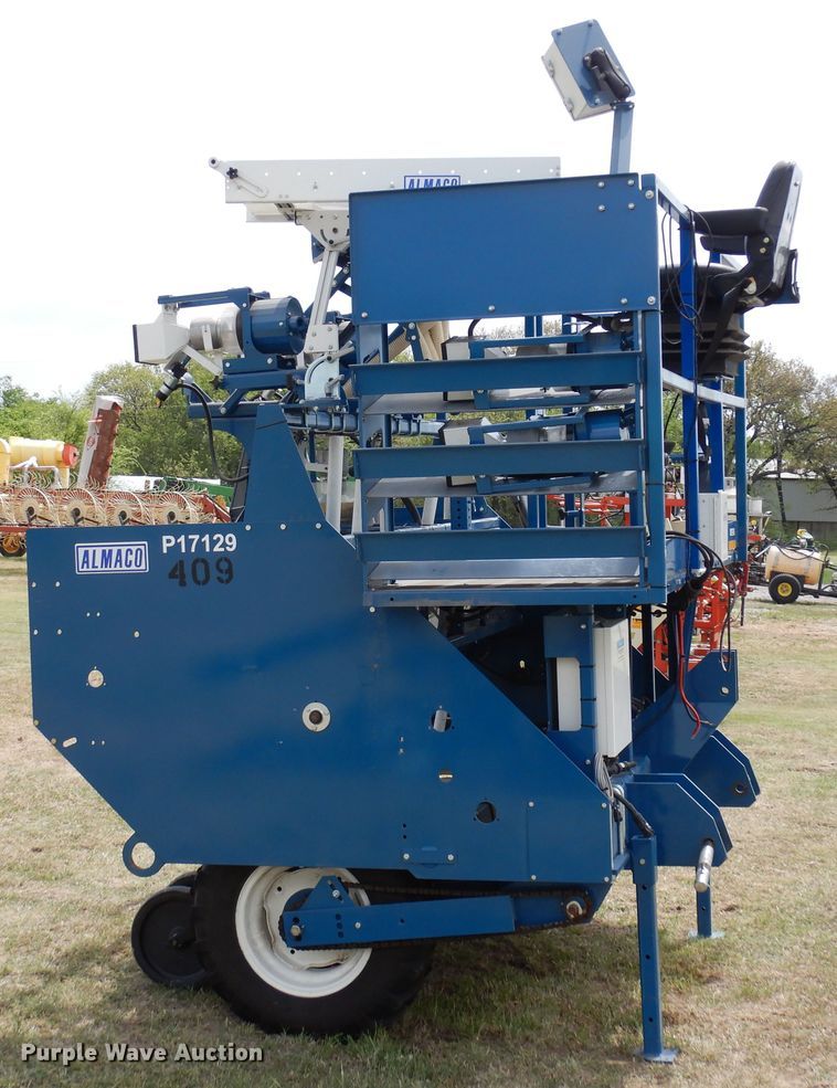 image for item JR9496 2017 Almaco HDGD  grain drill