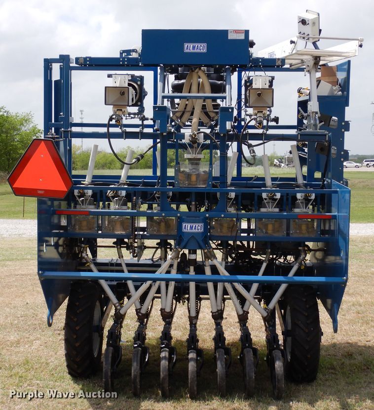 image for item JR9496 2017 Almaco HDGD  grain drill