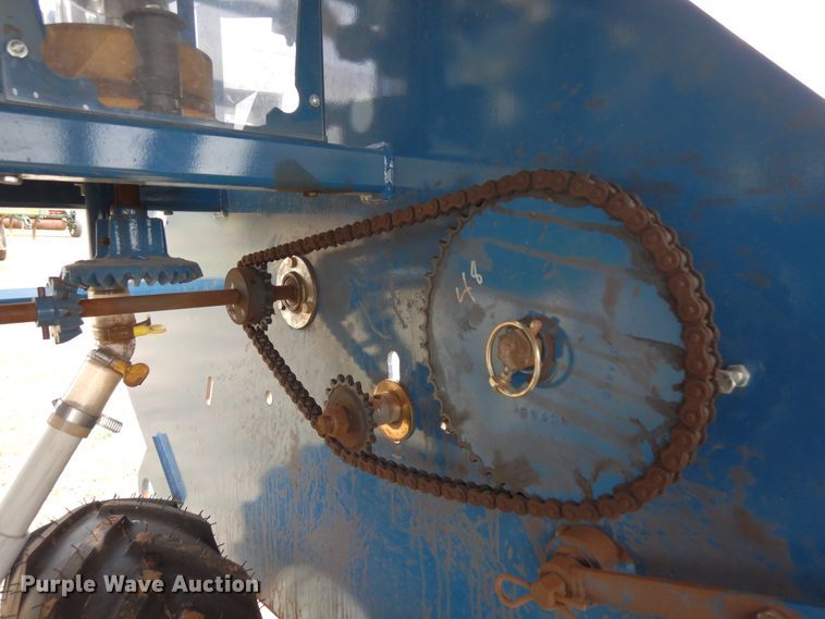 image for item JR9496 2017 Almaco HDGD  grain drill