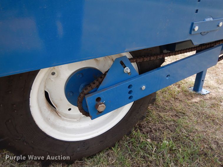 image for item JR9496 2017 Almaco HDGD  grain drill